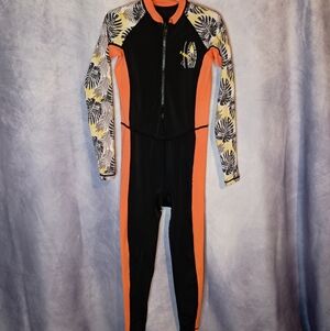 DIVE & SAIL Quick Dry Long Sleeve Rash Guard Wet Suit